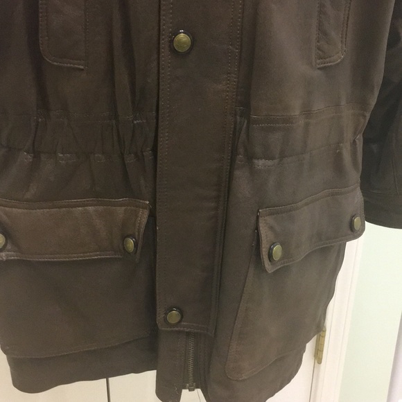 Vintage leather hooded quarter length jacket. - Picture 3 of 8